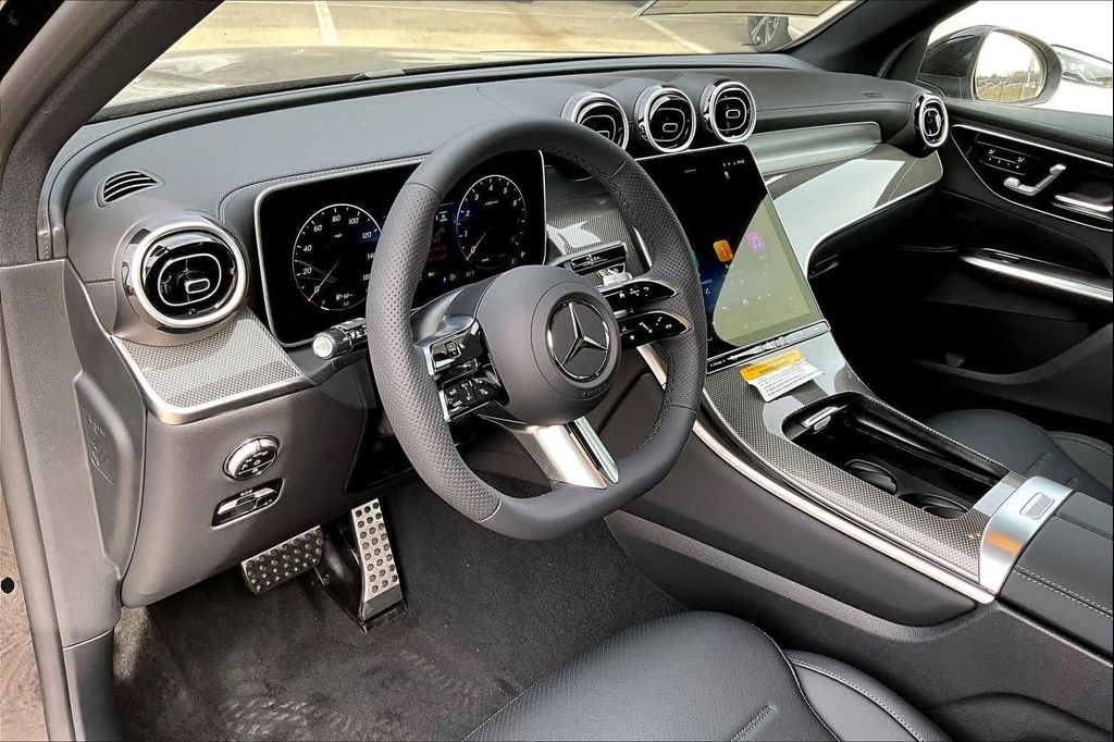 MERCEDES-BENZ GLC - 10