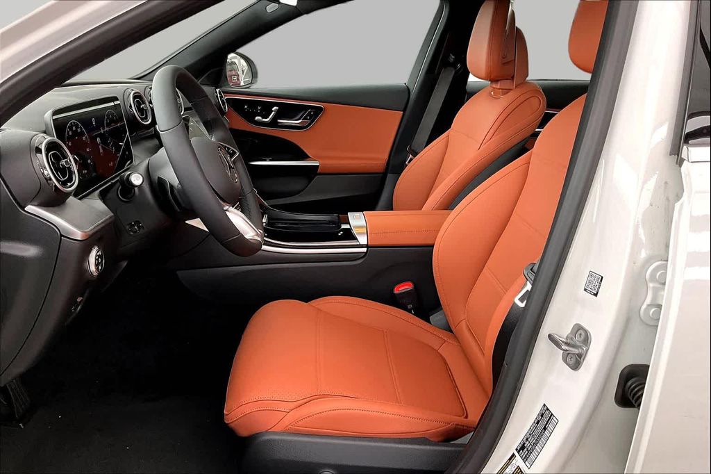 صورة مصغرة 17 لـ 2026 Mercedes-BENZ C-CLASS