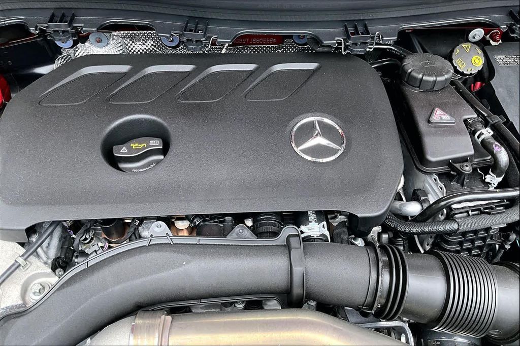2026 Mercedes-BENZ GLA 缩略图 19