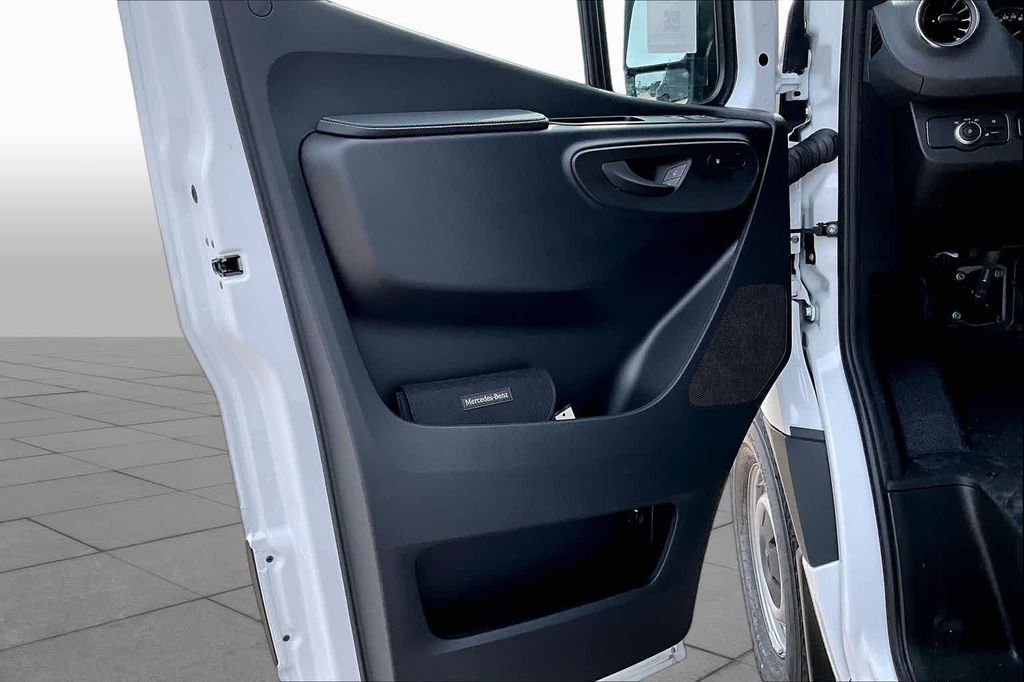 2026 Mercedes-BENZ OTHERS 缩略图 15