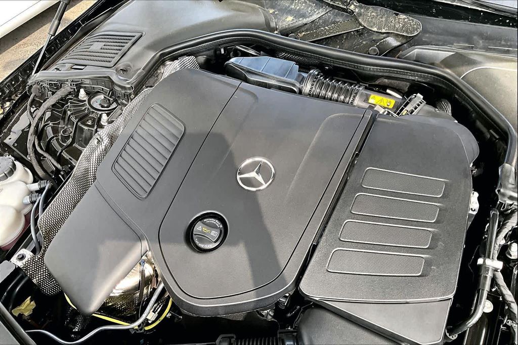 2026 Mercedes-BENZ C-CLASS — миниатюра 18