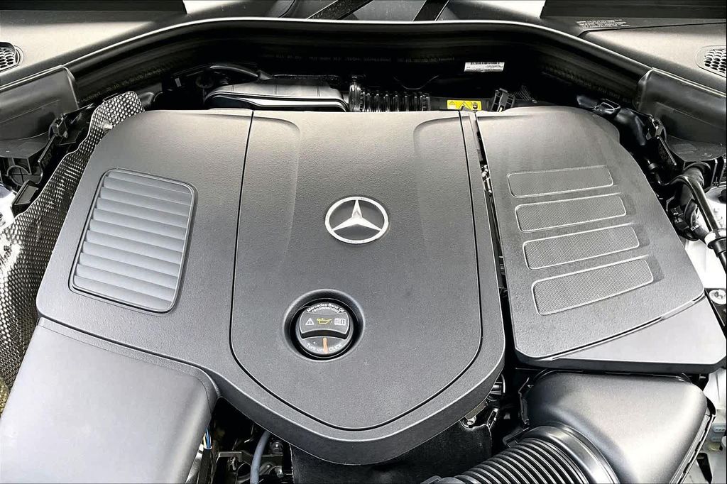 صورة مصغرة 18 لـ 2026 Mercedes-BENZ GLC