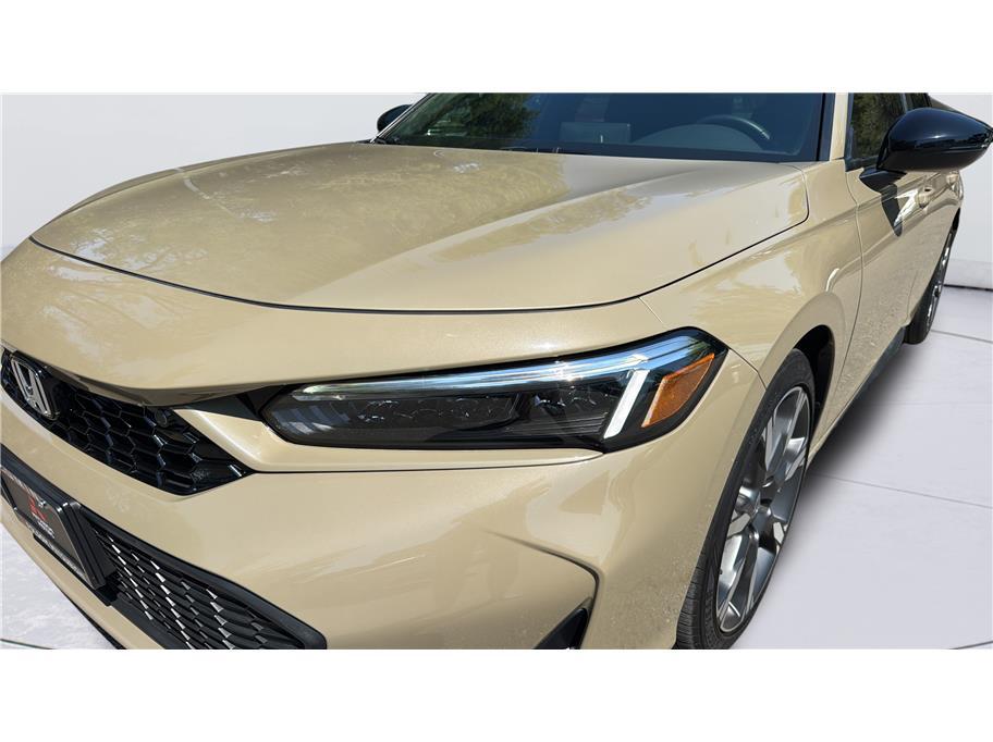 صورة مصغرة 33 لـ 2025 Honda CIVIC HYBRID SPORT TOURING