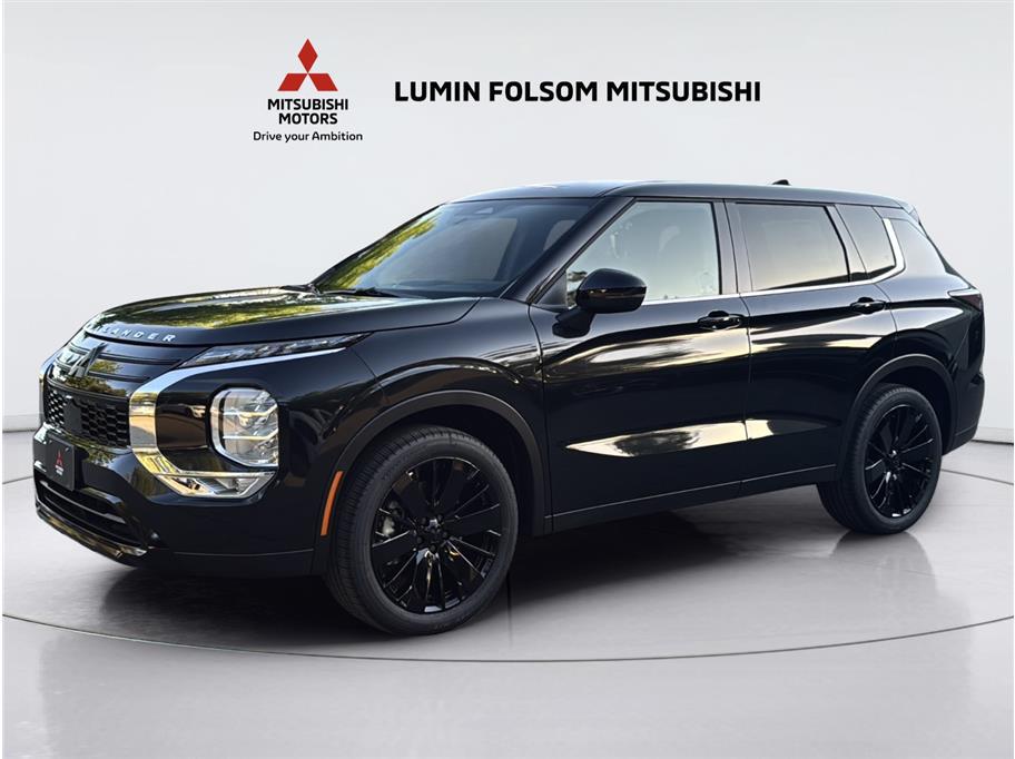 New 2026 Mitsubishi Outlander LE 2.5 2WD