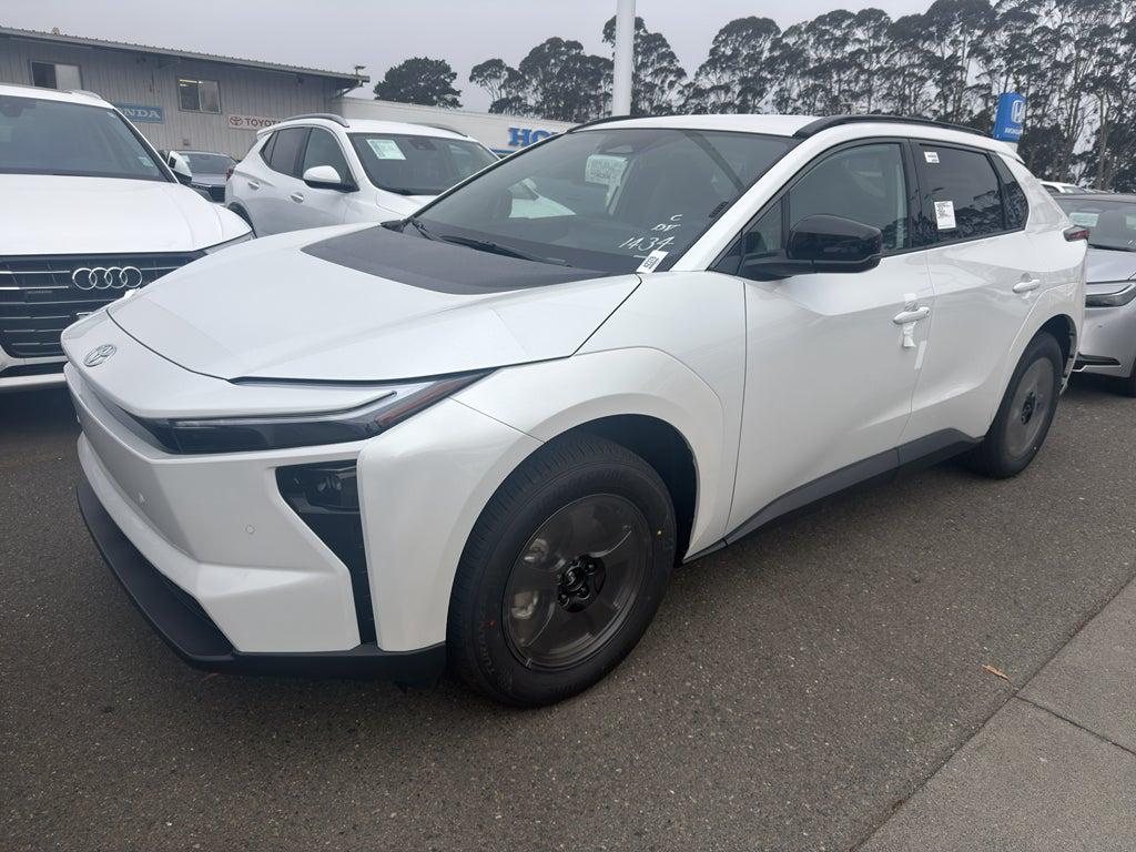 صورة 1 لـ 2026 Toyota BZ XLE