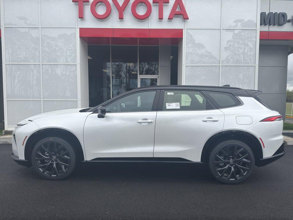 New 2026 Toyota Crown Signia Limited