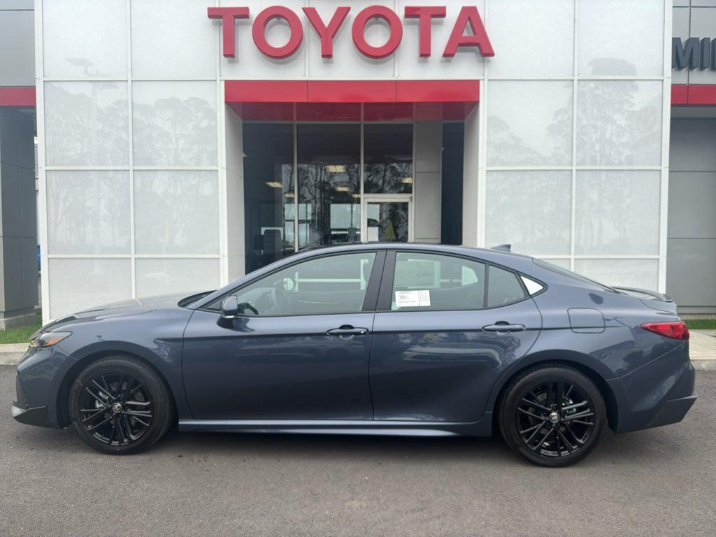 New 2026 Toyota Camry SE