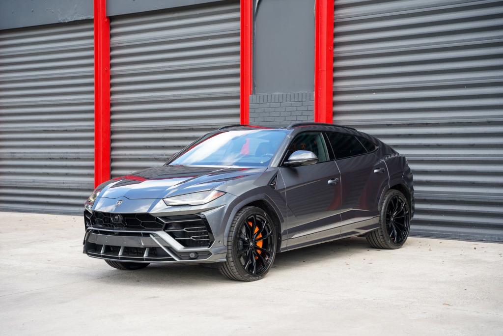 2020 Lamborghini Urus
