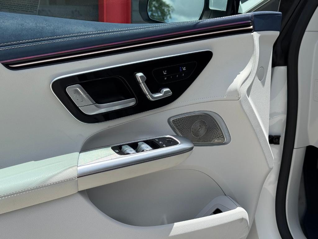 2023 Mercedes-BENZ AMG EQE BASE — миниатюра 15
