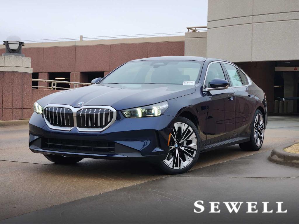 New 2026 BMW 530 i xDrive