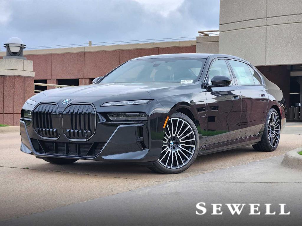 New 2026 BMW 750e xDrive