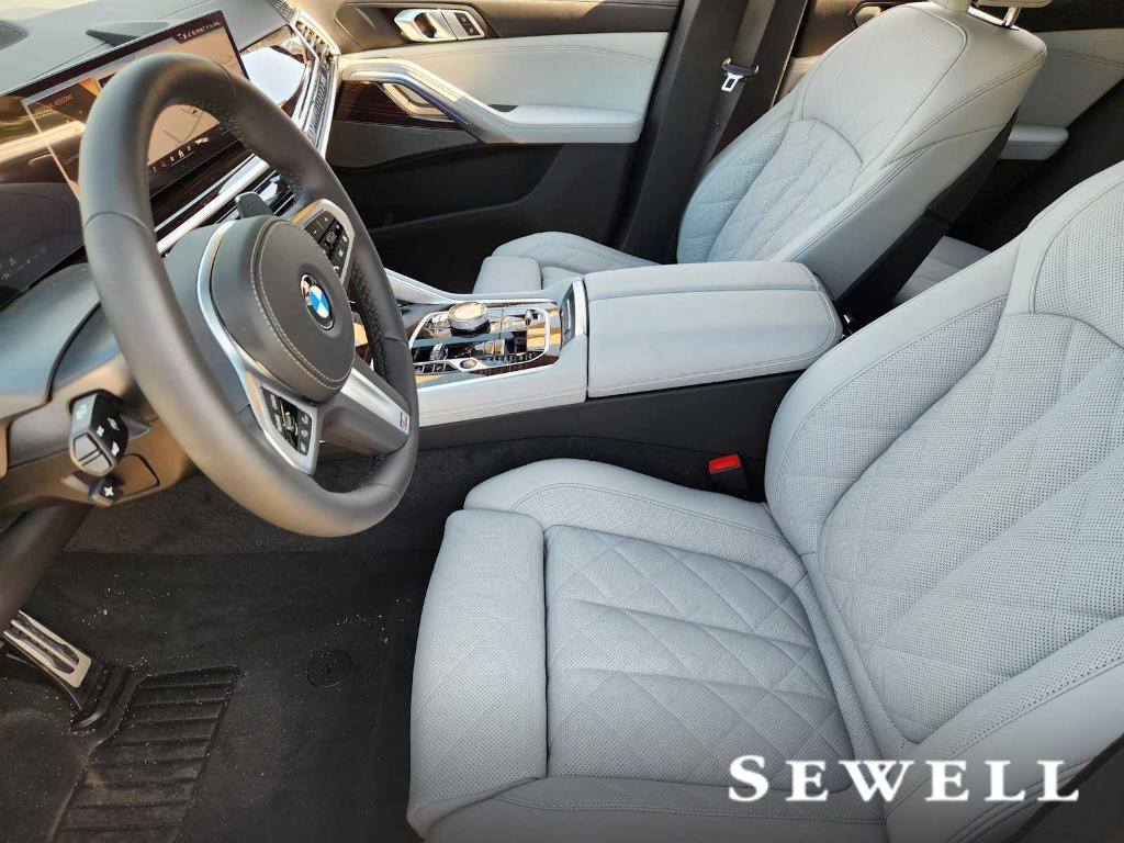 صورة 4 لـ 2027 BMW X6 XDRIVE40I
