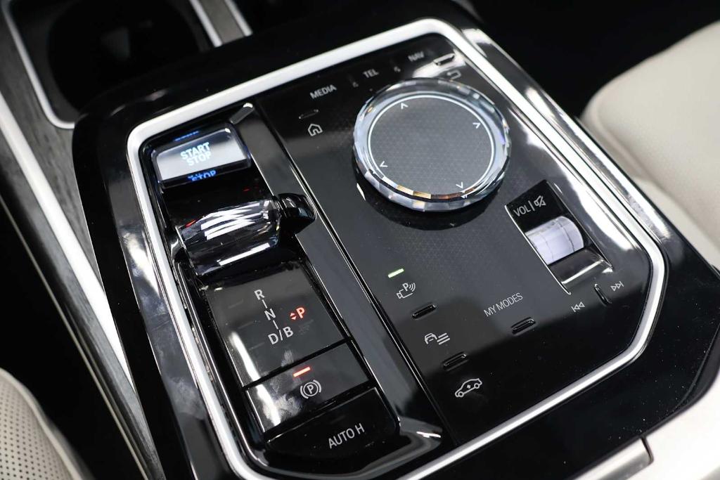 2024 BMW I7 XDRIVE60 缩略图 21