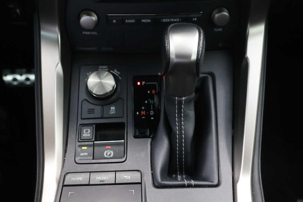 صورة مصغرة 21 لـ 2020 Lexus NX 300 F SPORT