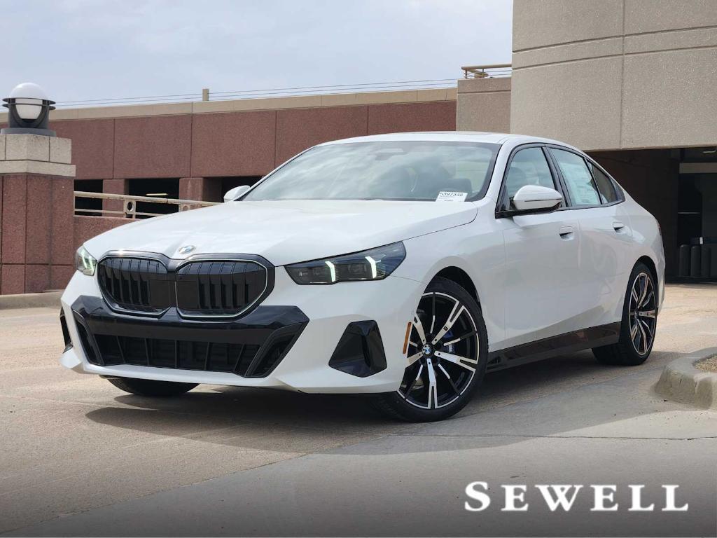 New 2026 BMW 530 i xDrive