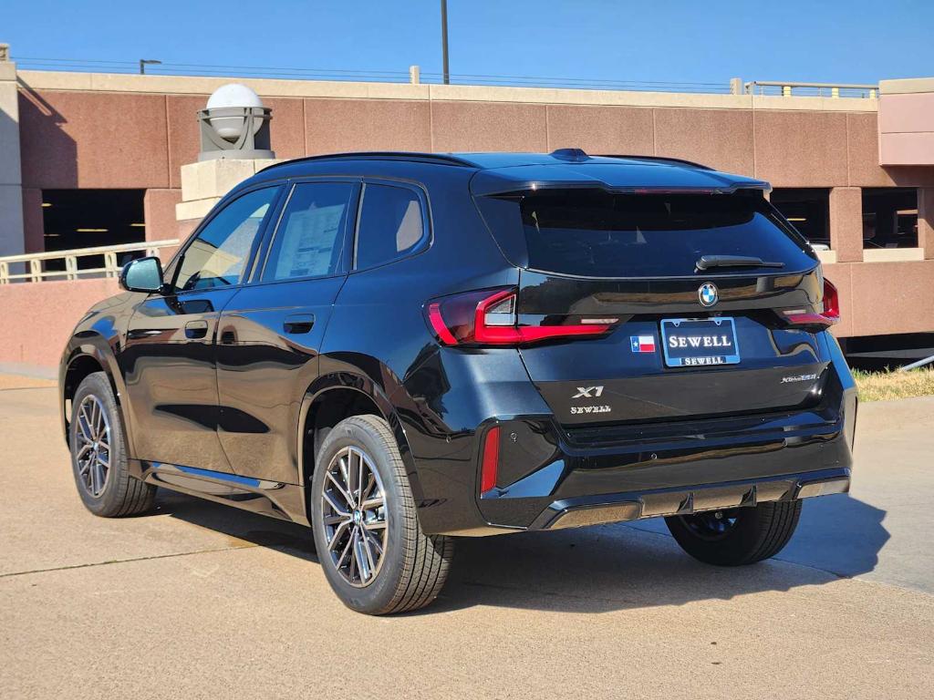 2027 BMW X1 XDRIVE28I — фото 3