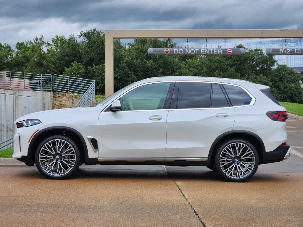 صورة 2 لـ 2026 BMW X5 SDRIVE40I