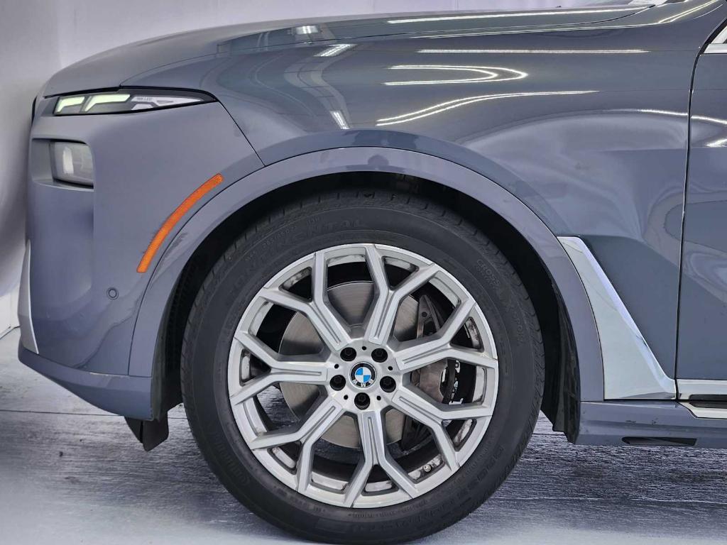صورة 8 لـ 2023 BMW X7 XDRIVE40I