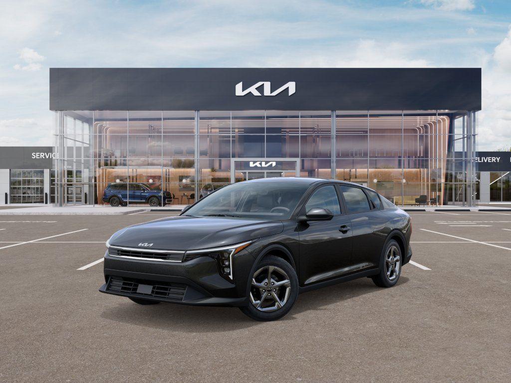 New 2026 Kia K4 LXS