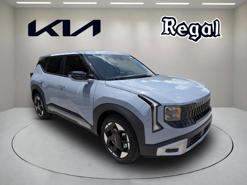 New 2027 Kia Seltos S