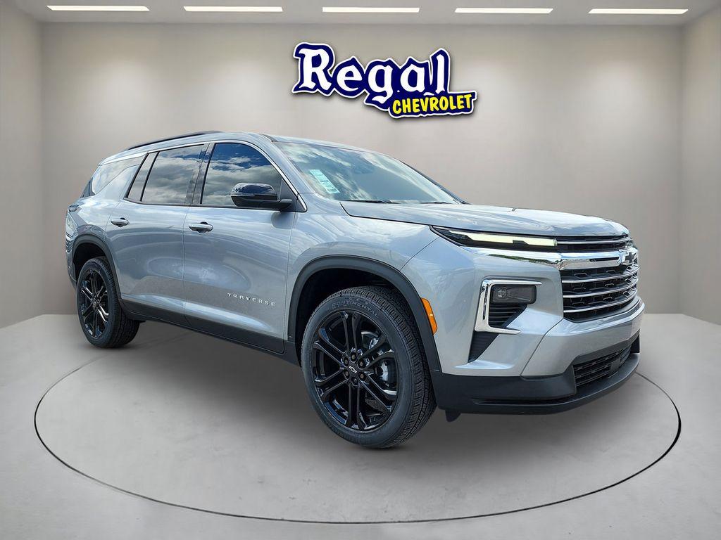 New 2026 Chevrolet Traverse LT