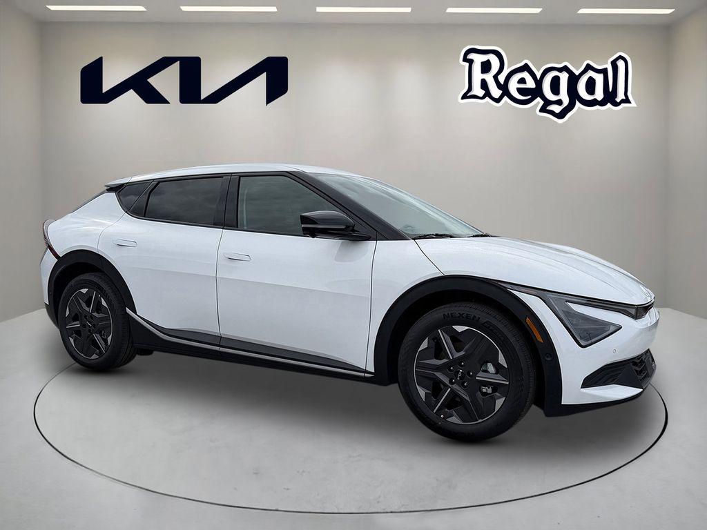 New 2025 Kia EV6 Light Long Range