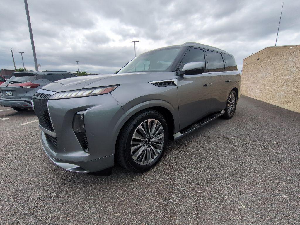 صورة 8 لـ 2026 Infiniti QX80 LUXE