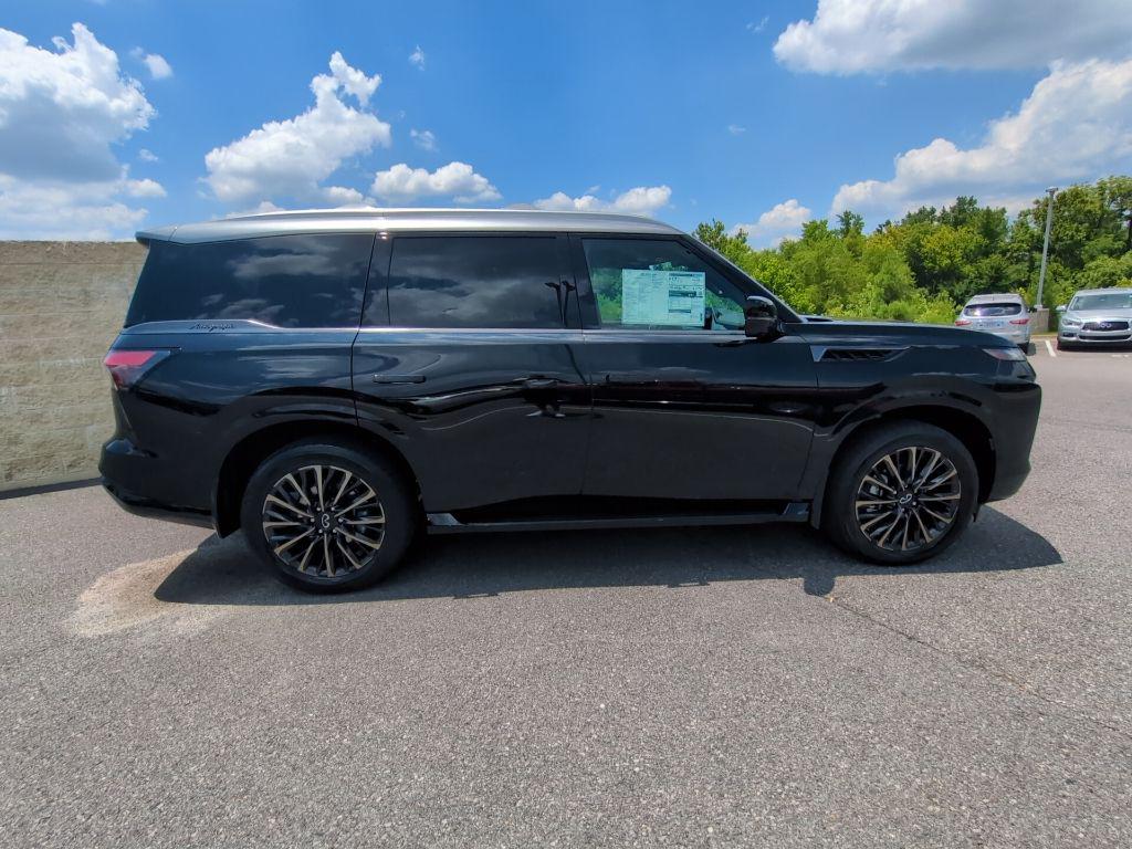 2027 Infiniti QX80 AUTOGRAPH 照片 3