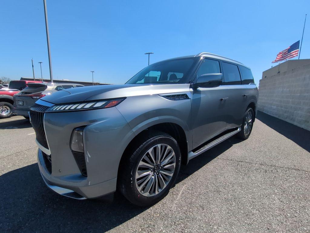 2026 Infiniti QX80 LUXE photo 8