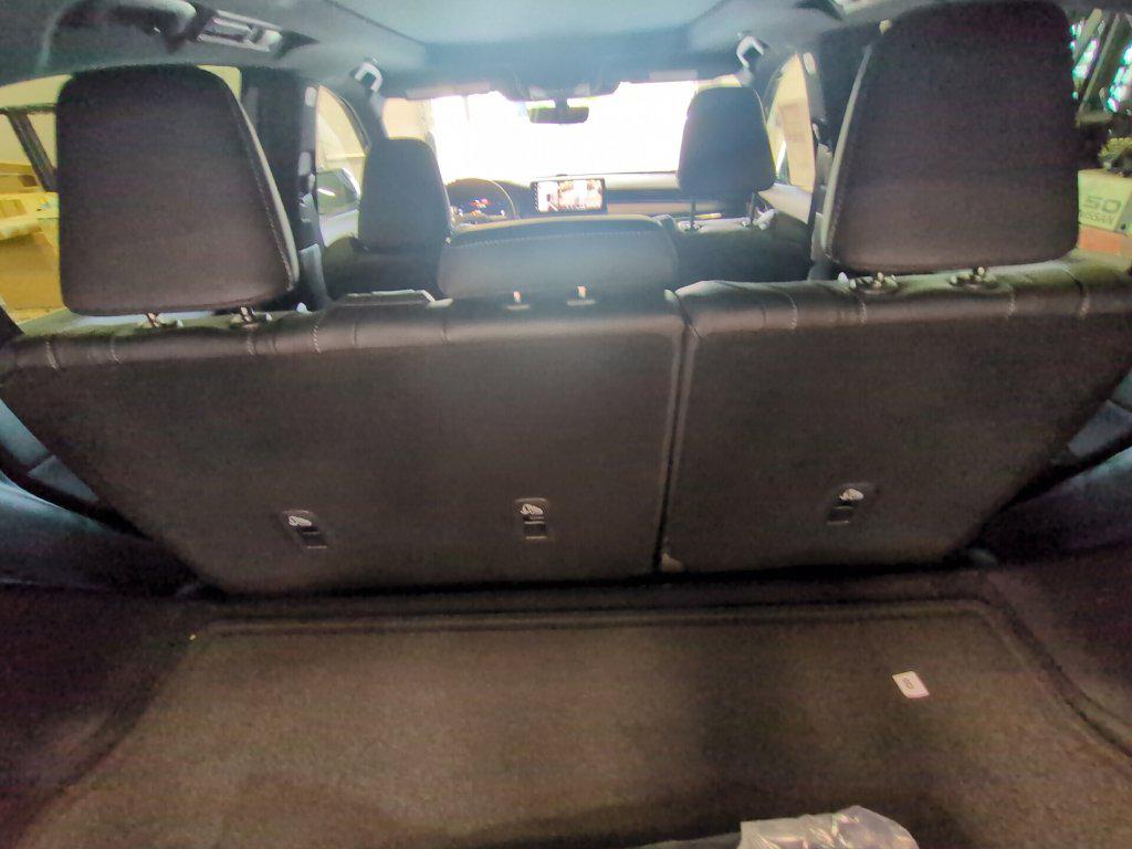 2027 Infiniti QX65 SPORT AWD 缩略图 32