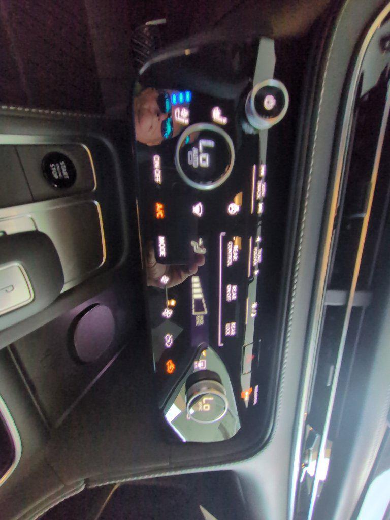 2027 Infiniti QX65 SPORT AWD — миниатюра 16