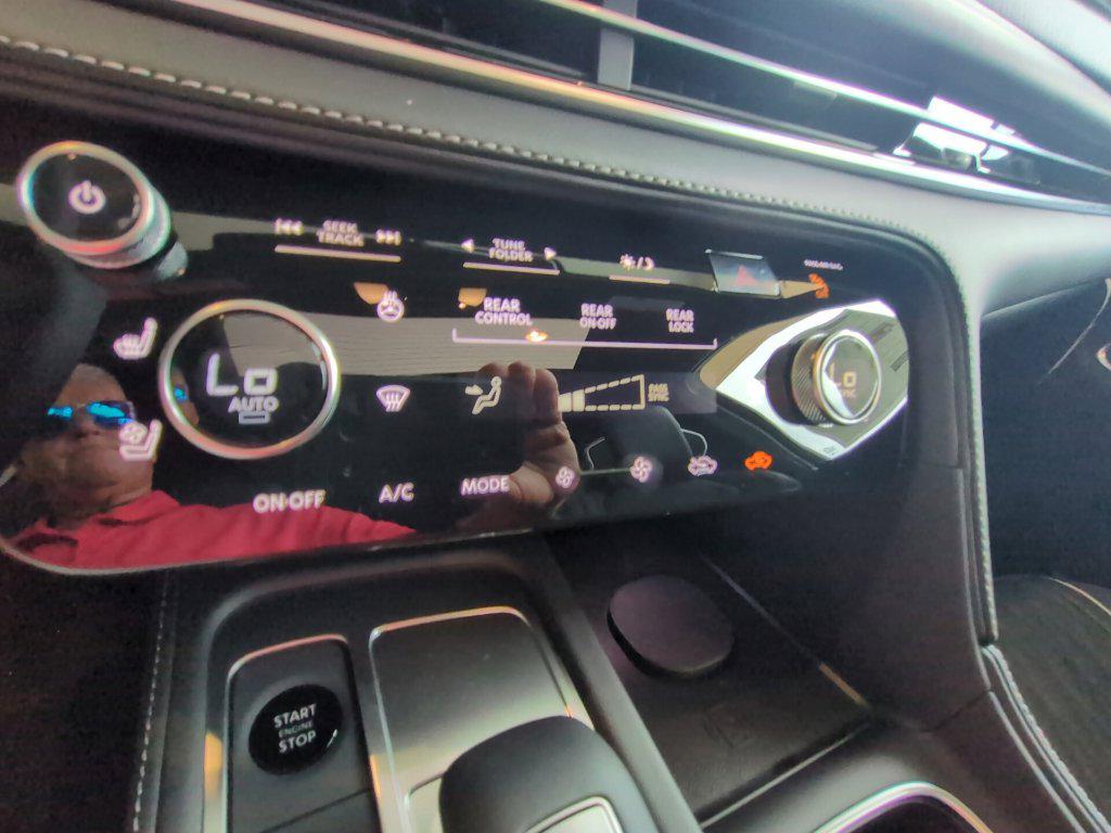 2027 Infiniti QX65 AUTOGRAPH — миниатюра 20