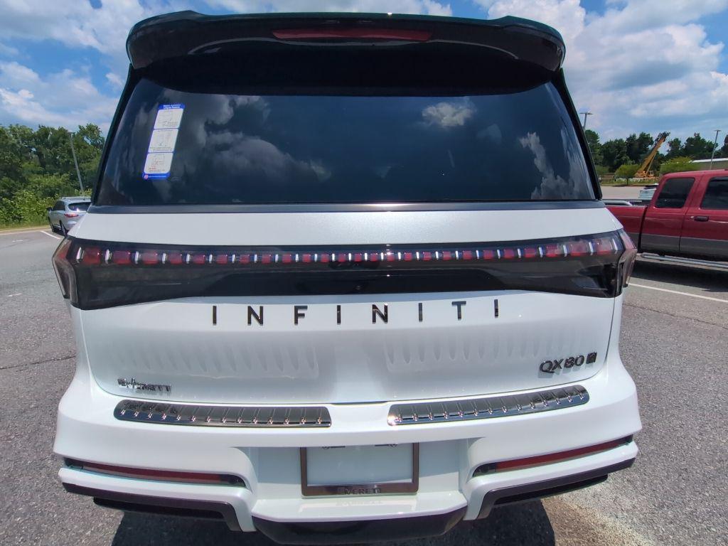 2027 Infiniti QX80 AUTOGRAPH — фото 6