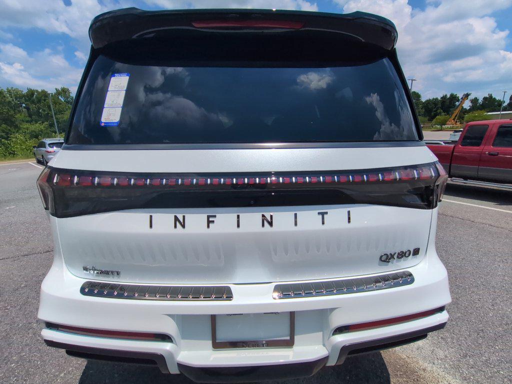 2027 Infiniti QX80 AUTOGRAPH — миниатюра 6