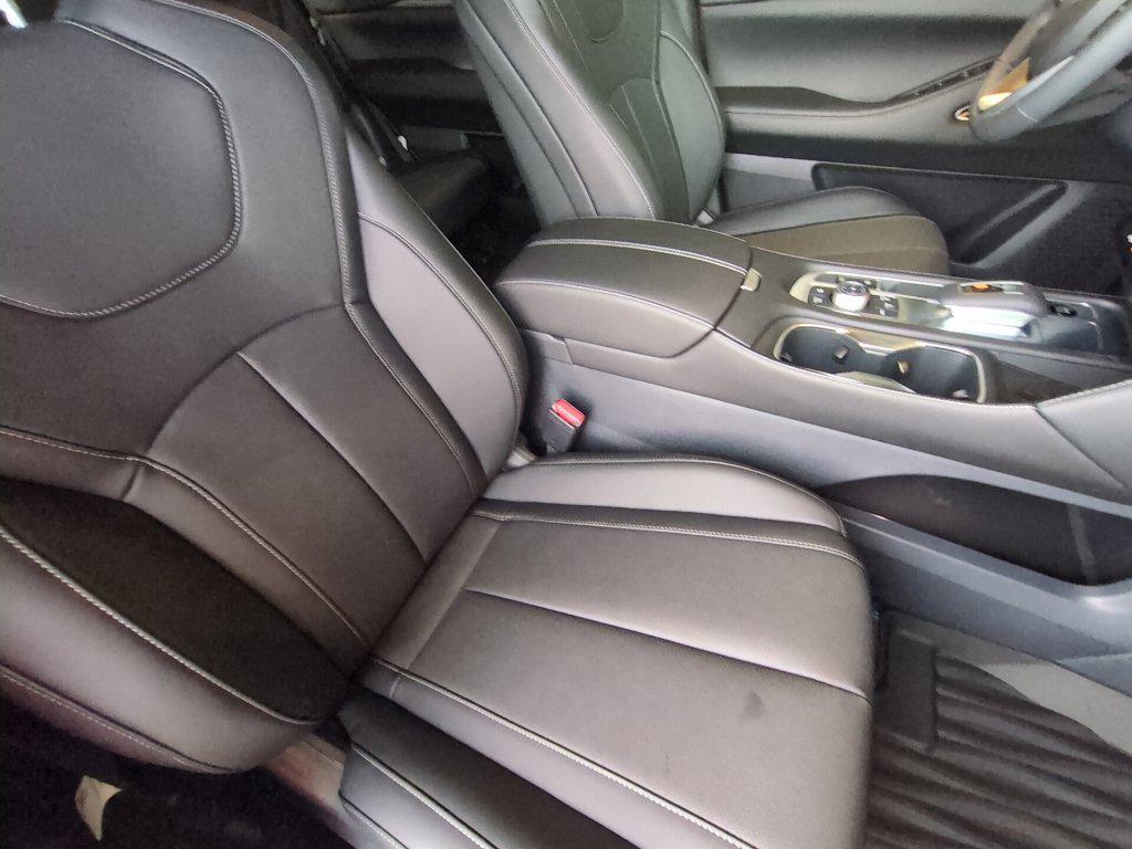 صورة مصغرة 26 لـ 2027 Infiniti QX65 SPORT AWD