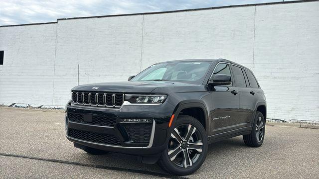New 2027 Jeep Grand Cherokee Limited