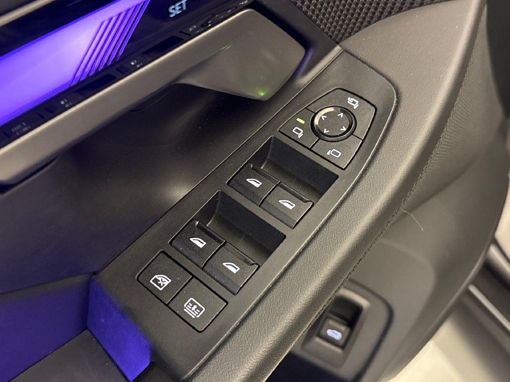 صورة مصغرة 21 لـ 2025 BMW M5 BASE