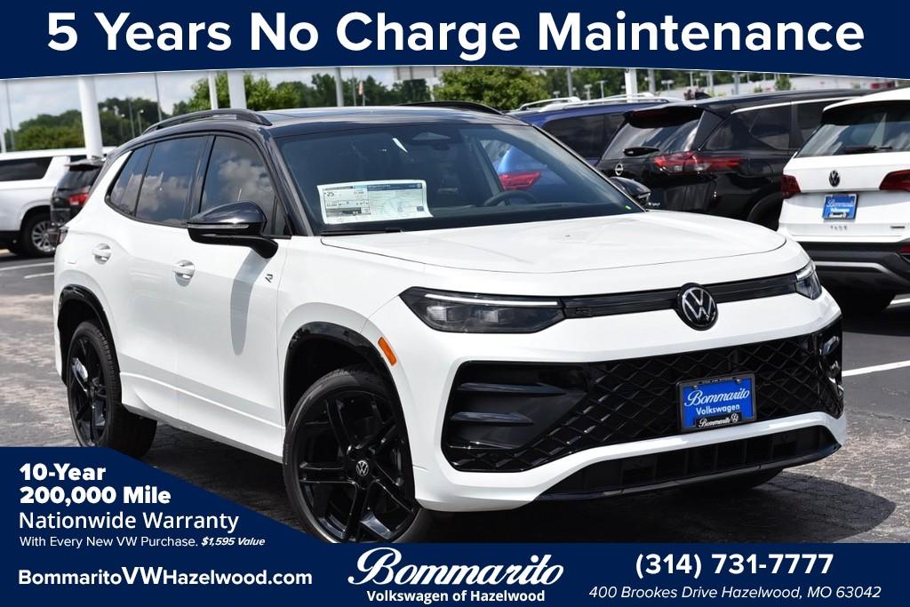 New 2026 Volkswagen Tiguan 2.0T SE R-Line Black