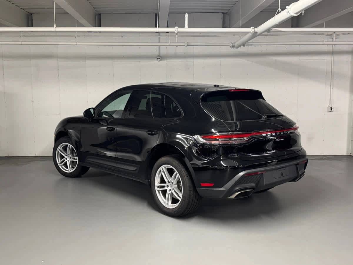2026 Porsche MACAN — фото 3