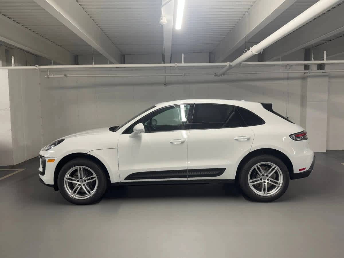2026 Porsche MACAN 照片 2