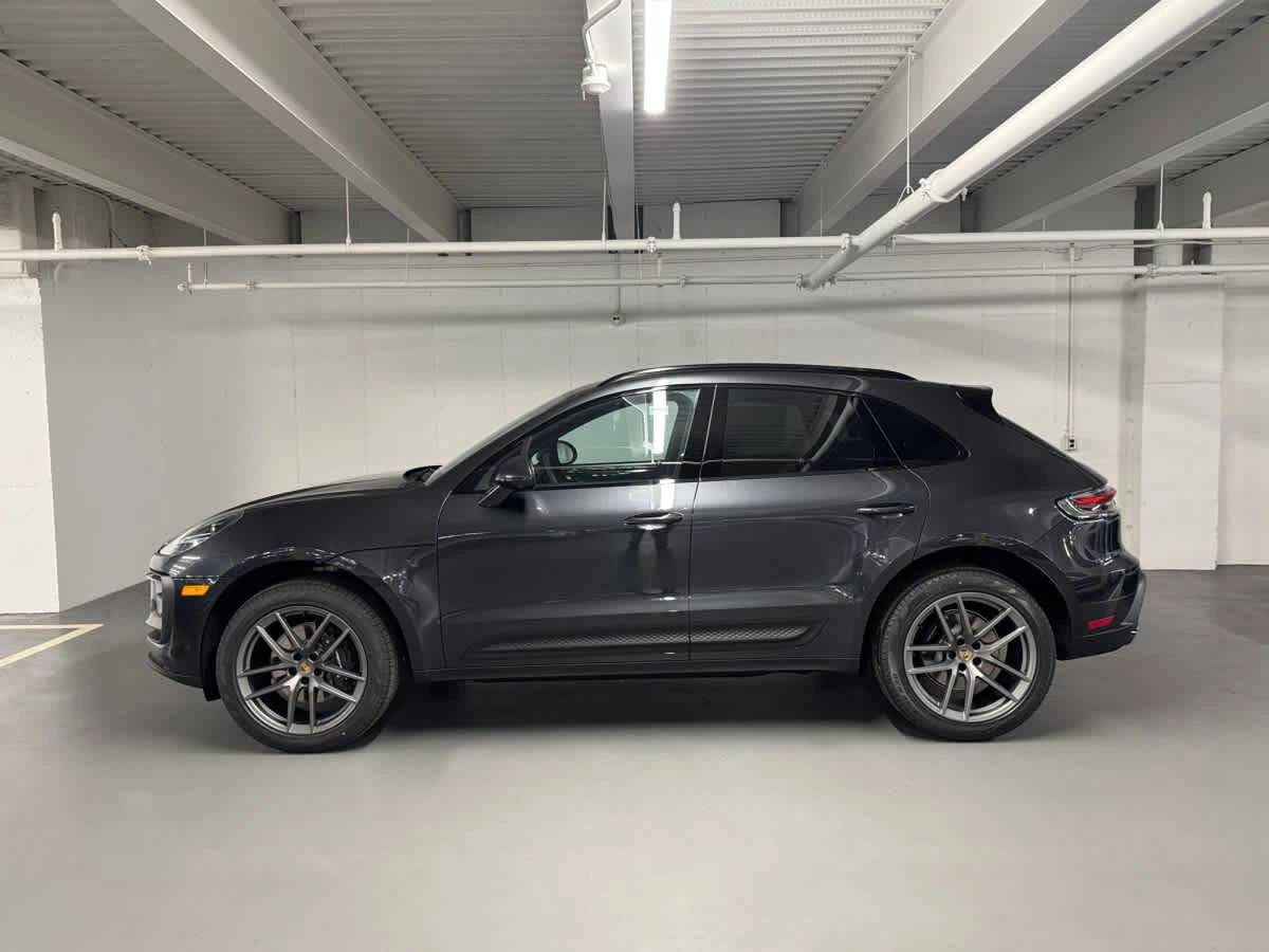 صورة 2 لـ 2026 Porsche MACAN