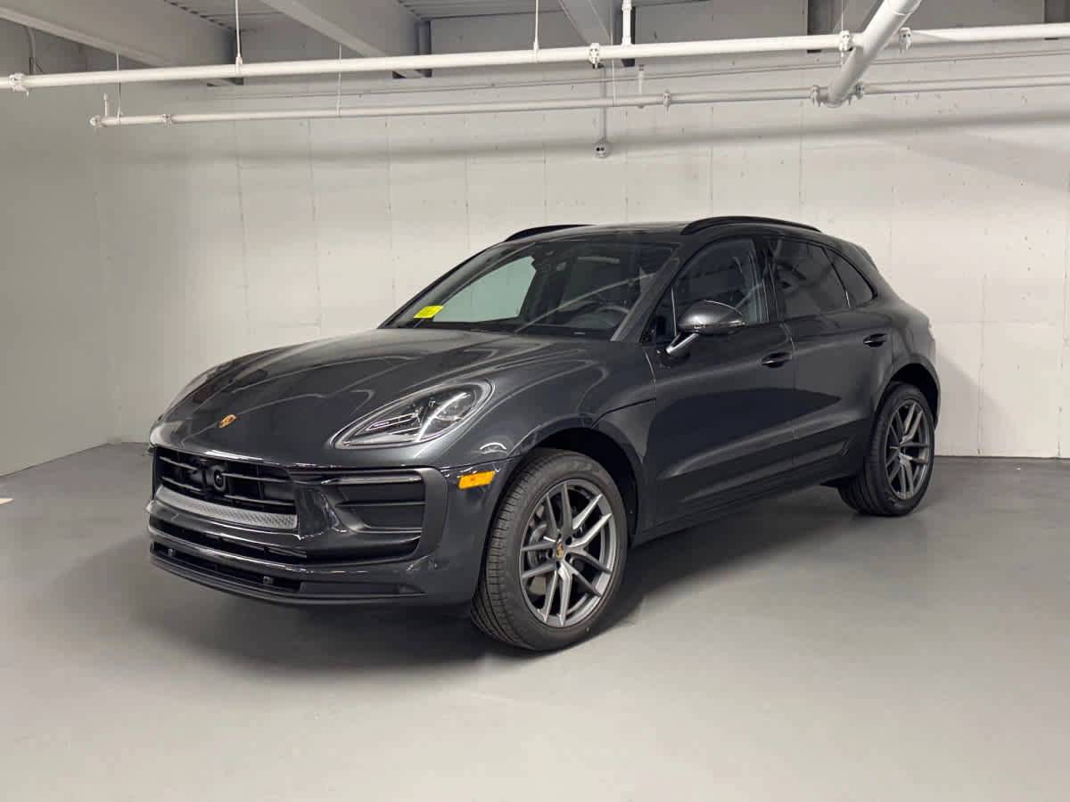 صورة 1 لـ 2026 Porsche MACAN