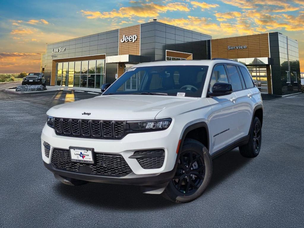 New 2025 Jeep Grand Cherokee Laredo