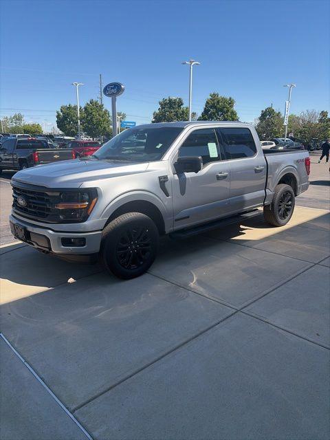 FORD F-150 XLT - 3