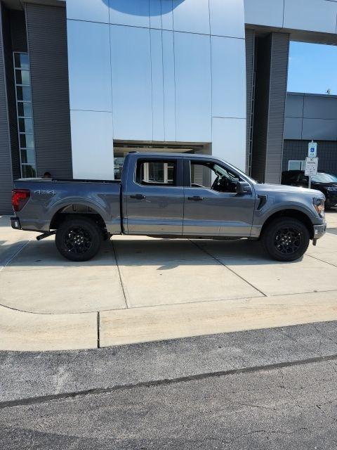 صورة 9 لـ 2026 FORD F-150 STX