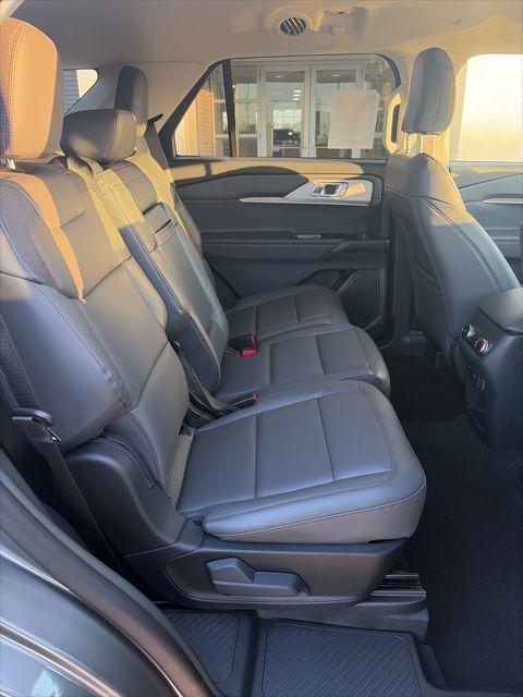 صورة مصغرة 20 لـ 2026 FORD EXPLORER ACTIVE