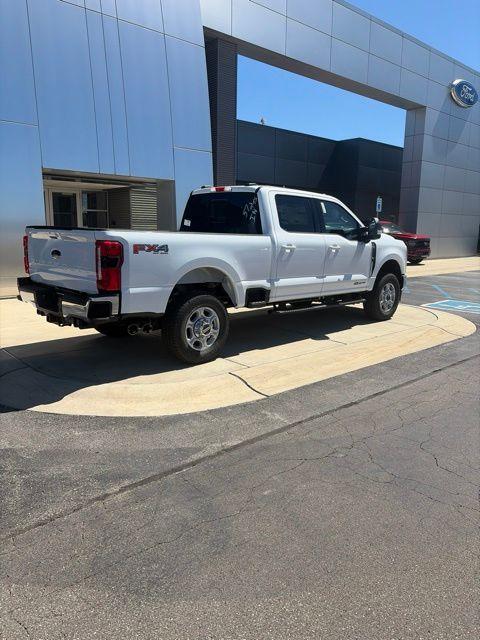 صورة 7 لـ 2026 FORD F-350 XLT