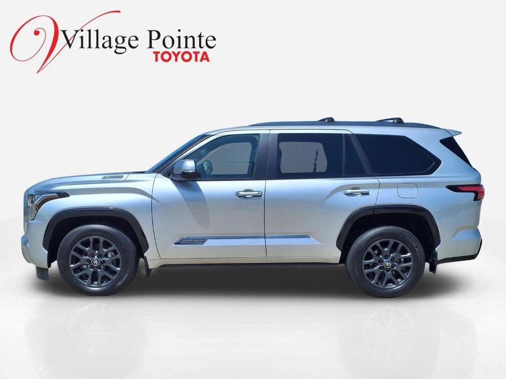 2026 Toyota SEQUOIA PLATINUM — фото 2