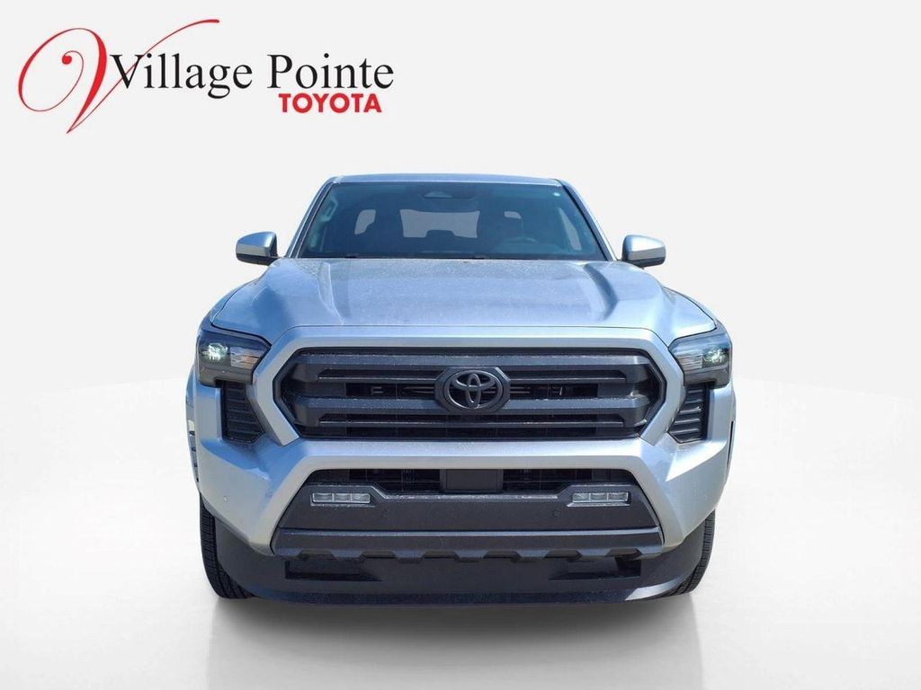 2026 Toyota TACOMA SR5 — фото 9