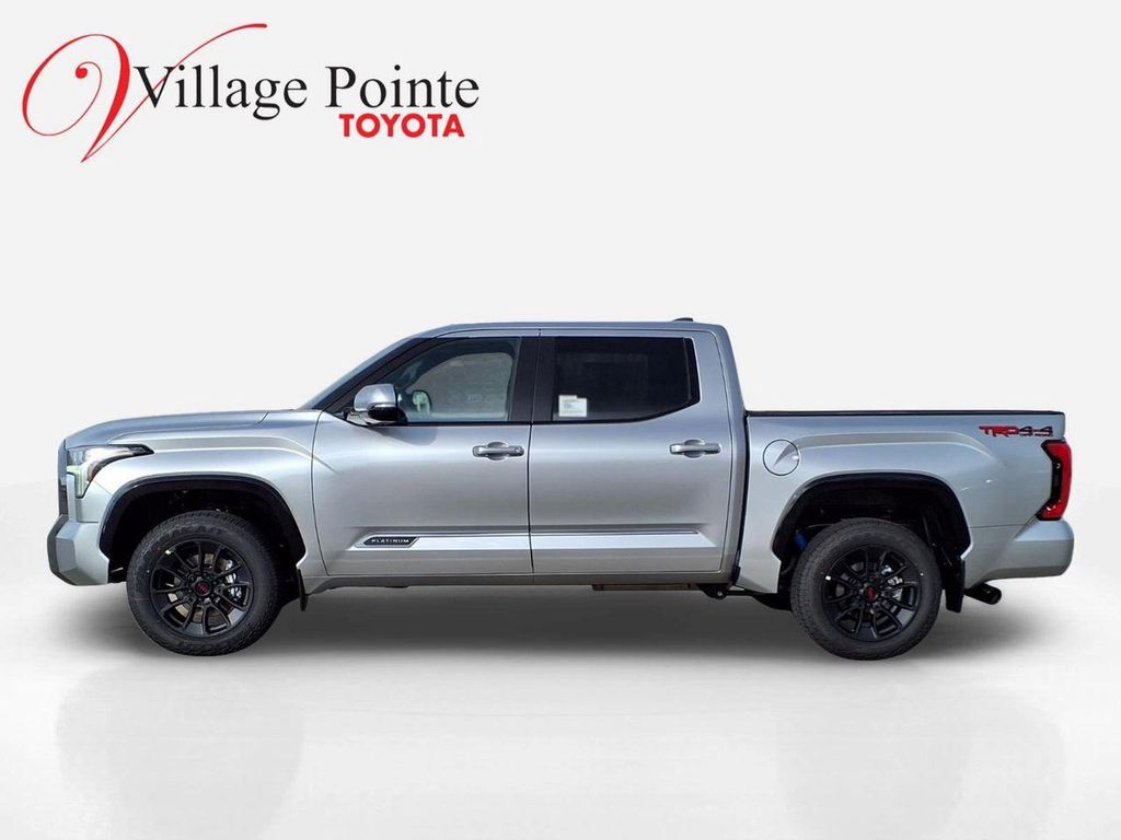 TOYOTA TUNDRA - 3